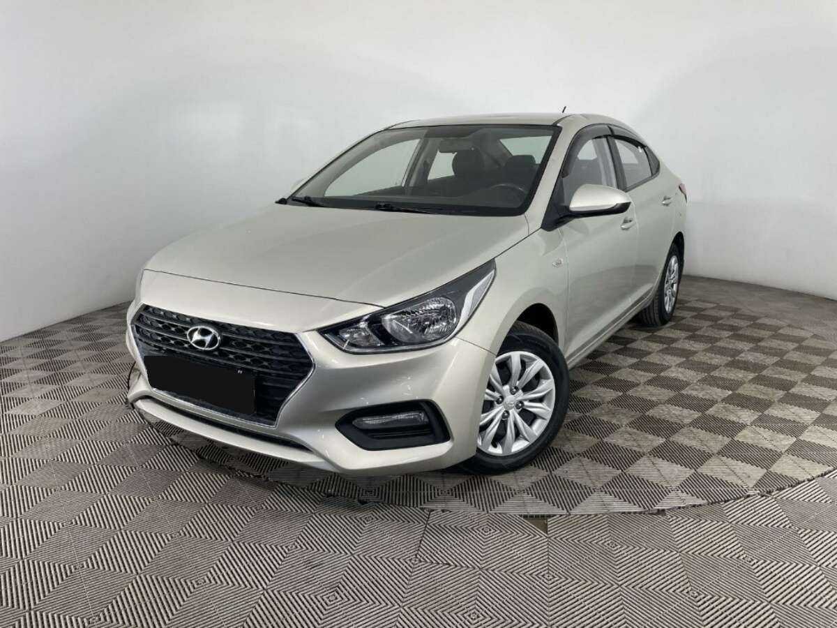 Hyundai Solaris с пробегом — 2018 год. Посмотреть фото