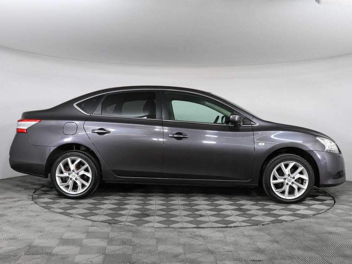 Nissan Sentra с пробегом — 2014 год. Фото: #3