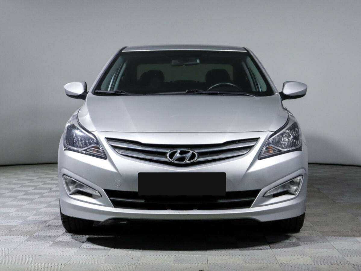 Hyundai Solaris с пробегом — 2016 год. Фото: #1