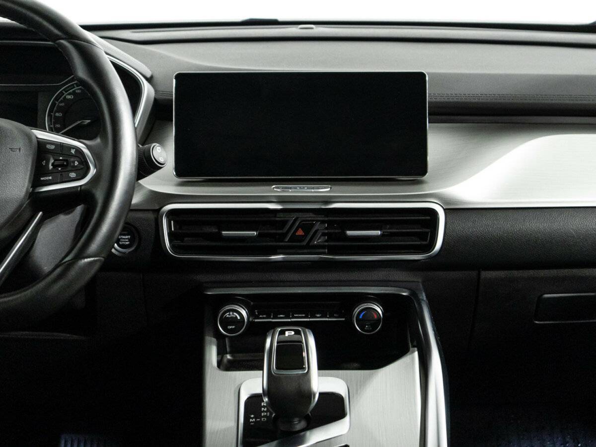 Geely Coolray с пробегом — 2021 год. Фото: #14