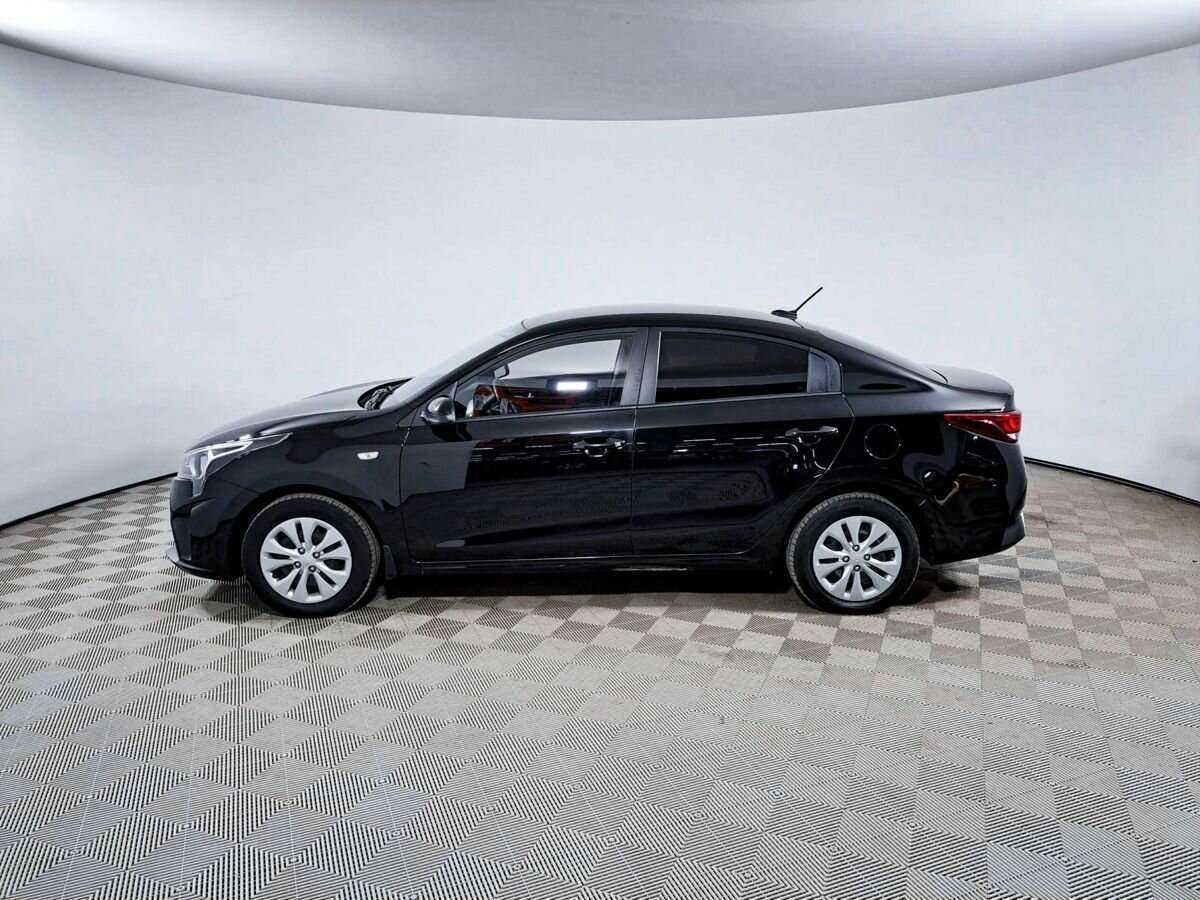 Kia Rio с пробегом — 2021 год. Фото: #7