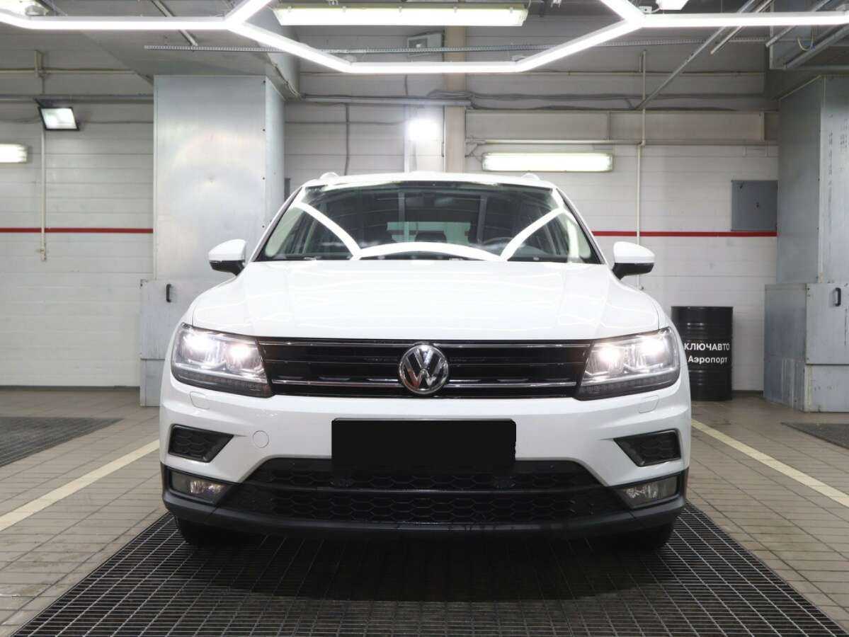 Volkswagen Tiguan с пробегом — 2018 год. Фото: #2