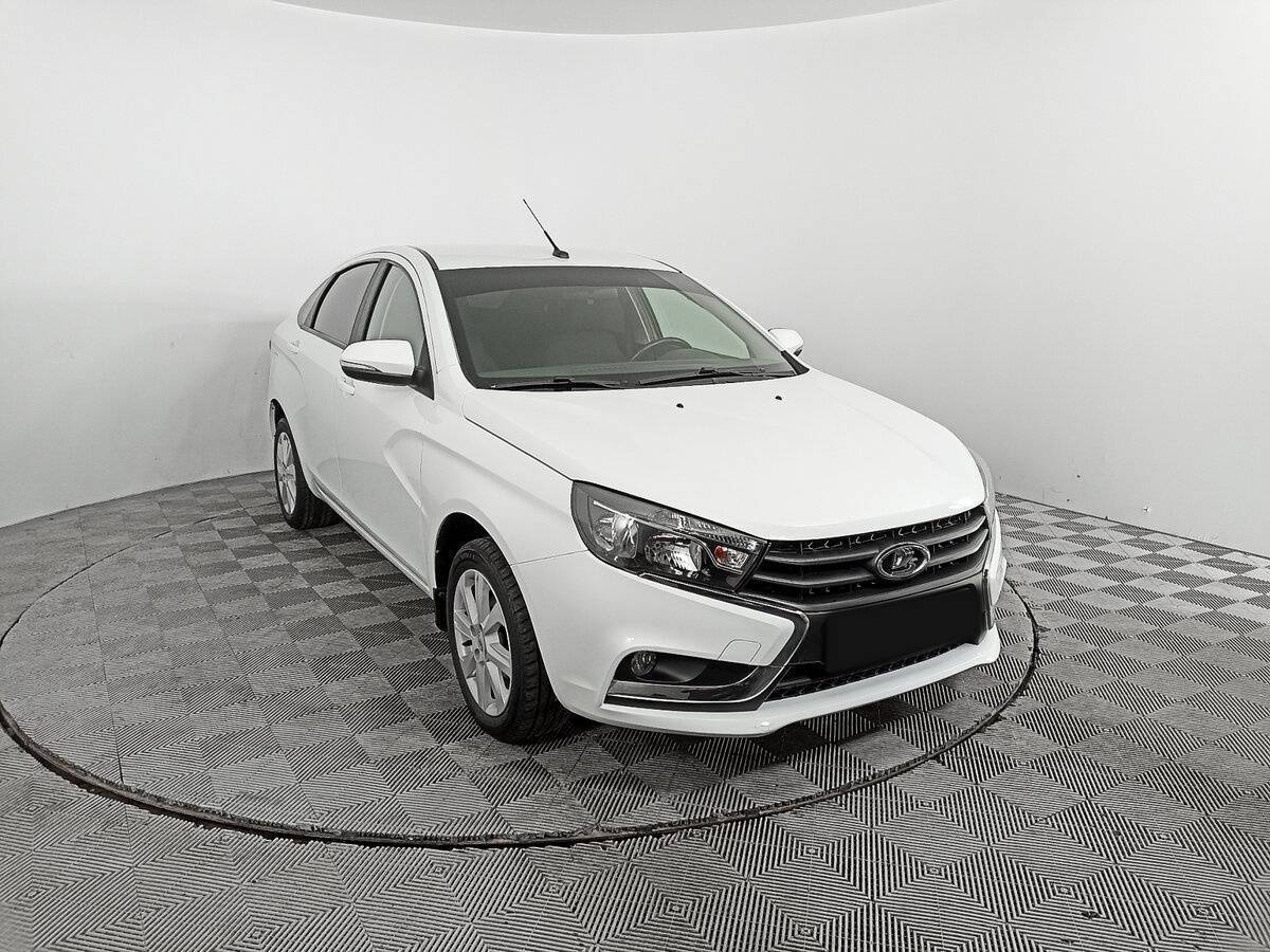 Lada (ВАЗ) Vesta с пробегом — 2021 год. Фото: #2