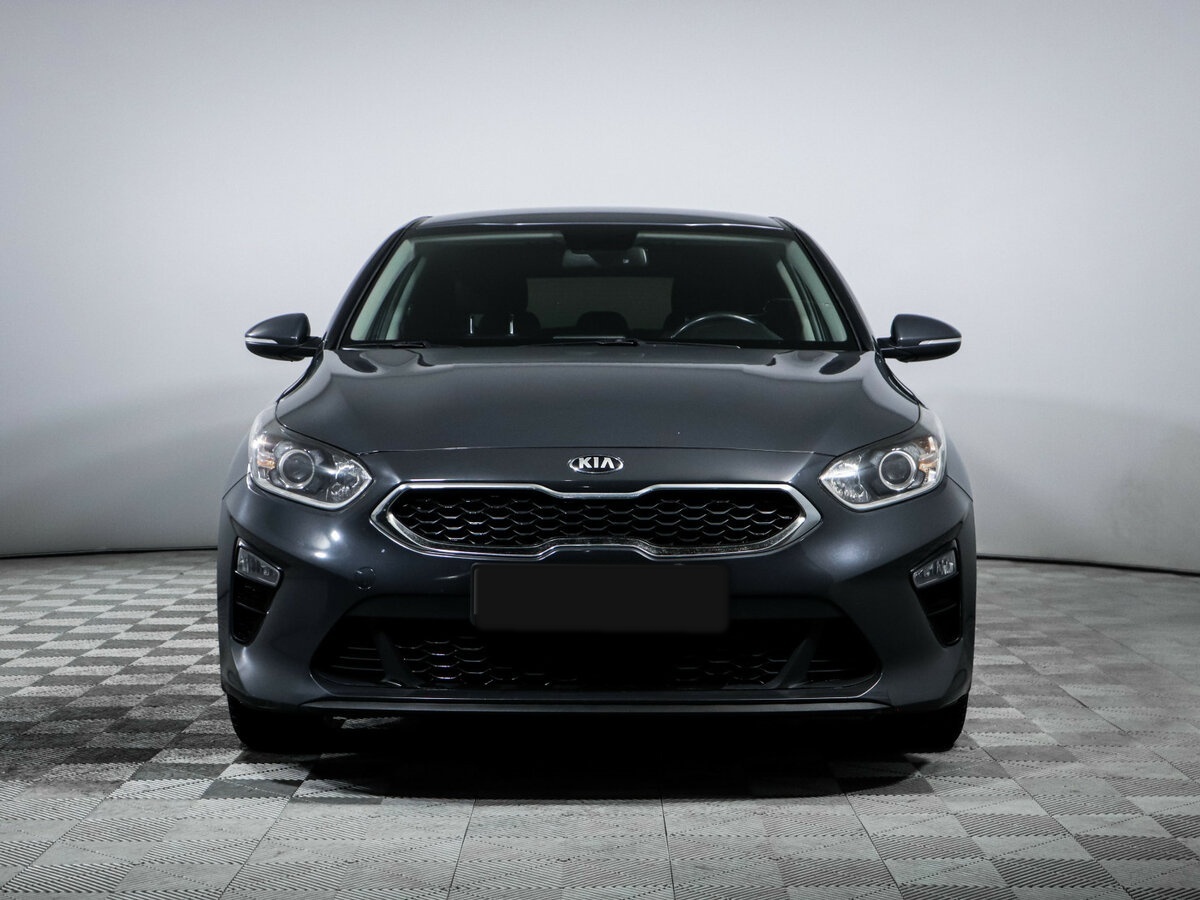 Kia Ceed с пробегом — 2019 год. Фото: #1