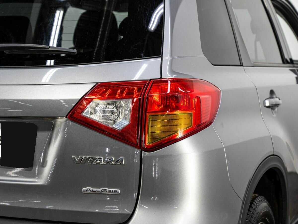 Suzuki Vitara с пробегом — 2015 год. Фото: #6