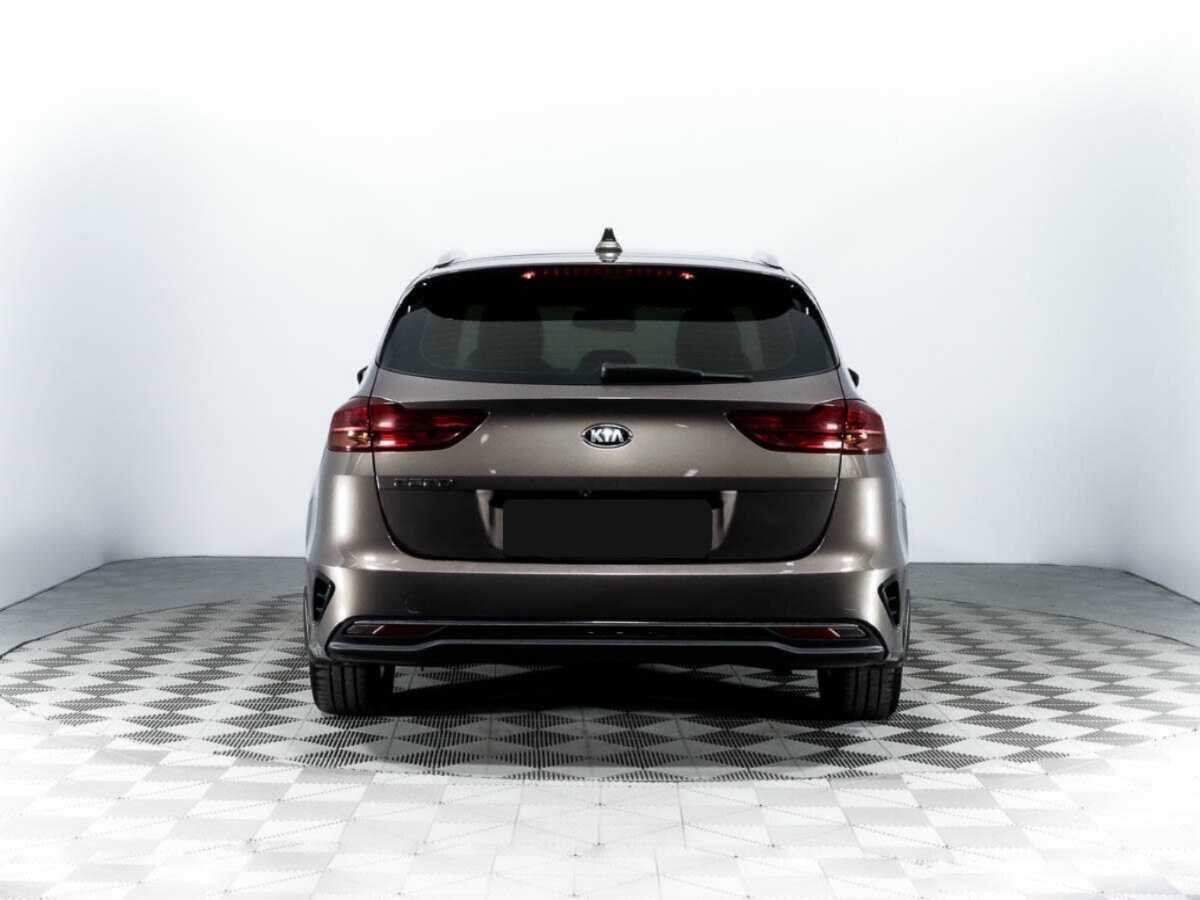 Kia Ceed с пробегом — 2019 год. Фото: #5