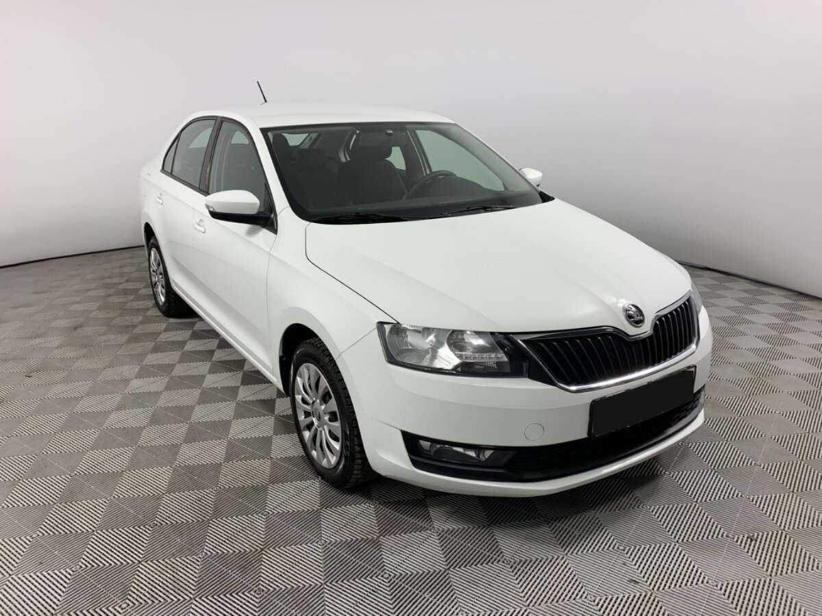Skoda Rapid с пробегом — 2019 год. Фото: #2