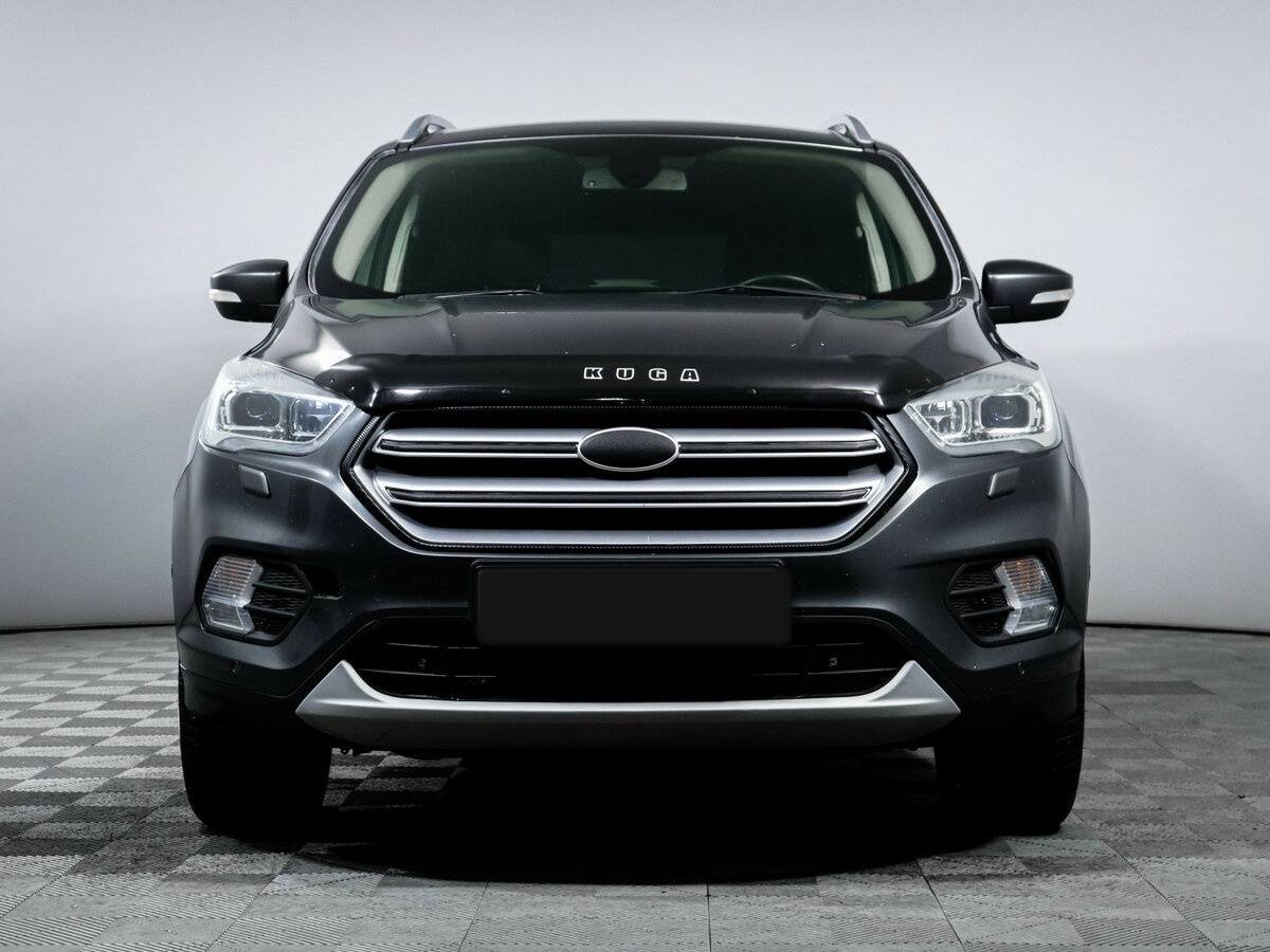 Ford Kuga с пробегом — 2017 год. Фото: #1