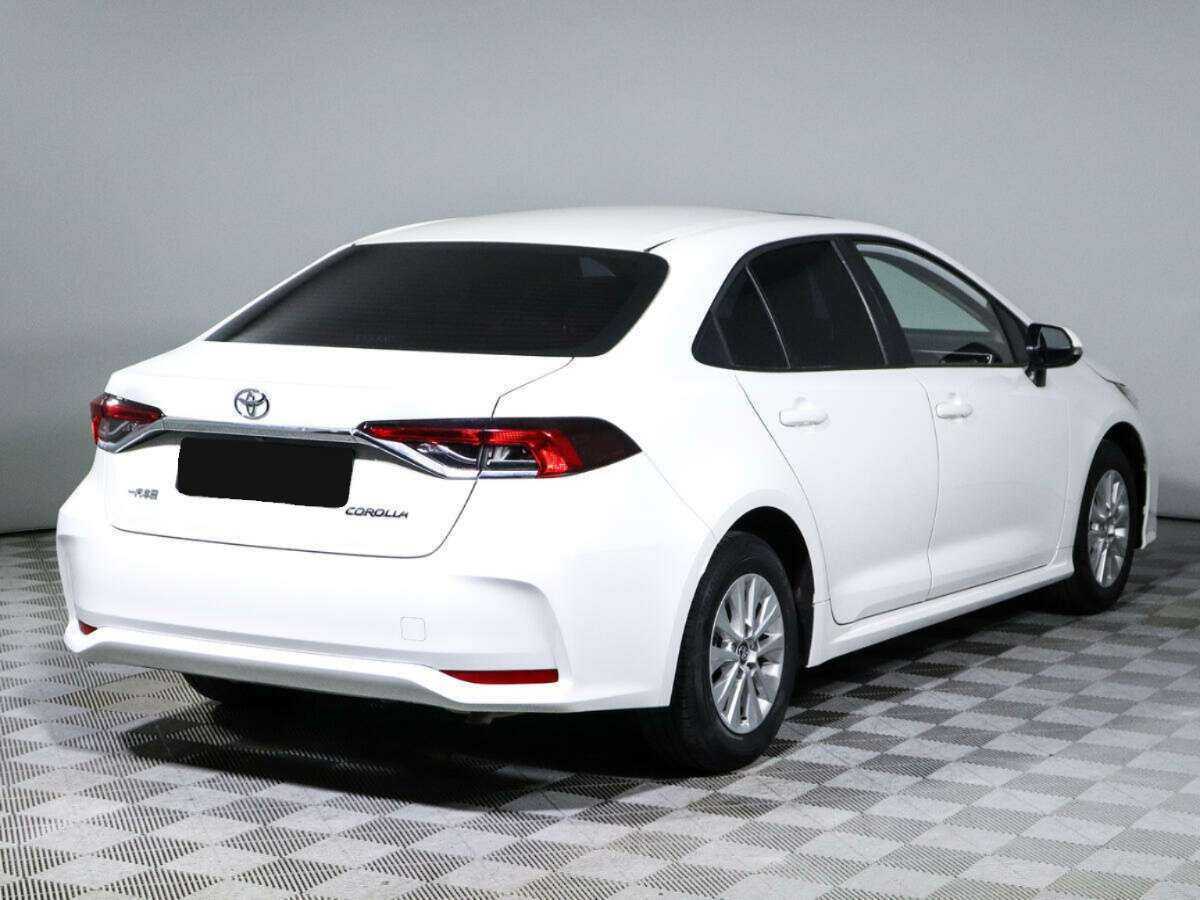 Toyota Corolla с пробегом — 2022 год. Фото: #4