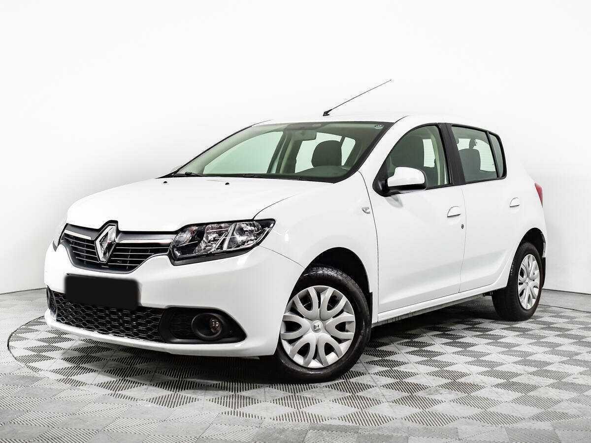 Renault Sandero с пробегом — 2017 год. Посмотреть фото