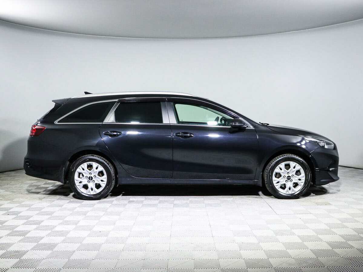 Kia Ceed с пробегом — 2021 год. Фото: #3