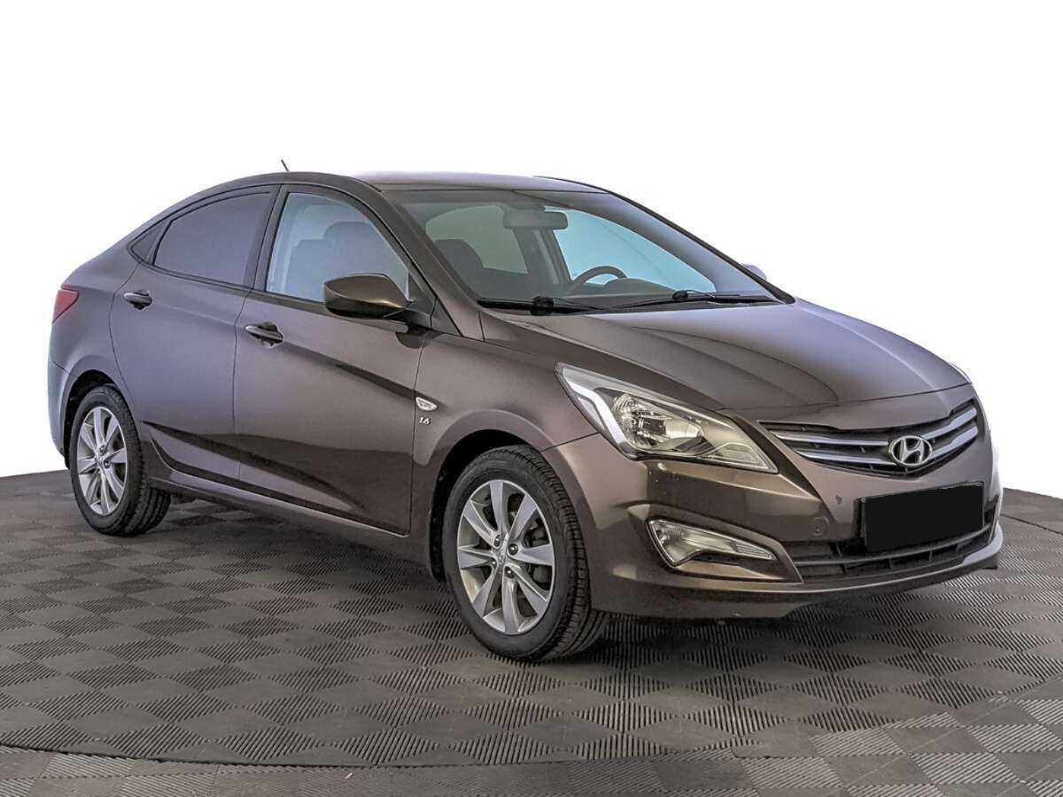 Hyundai Solaris с пробегом — 2016 год. Фото: #2