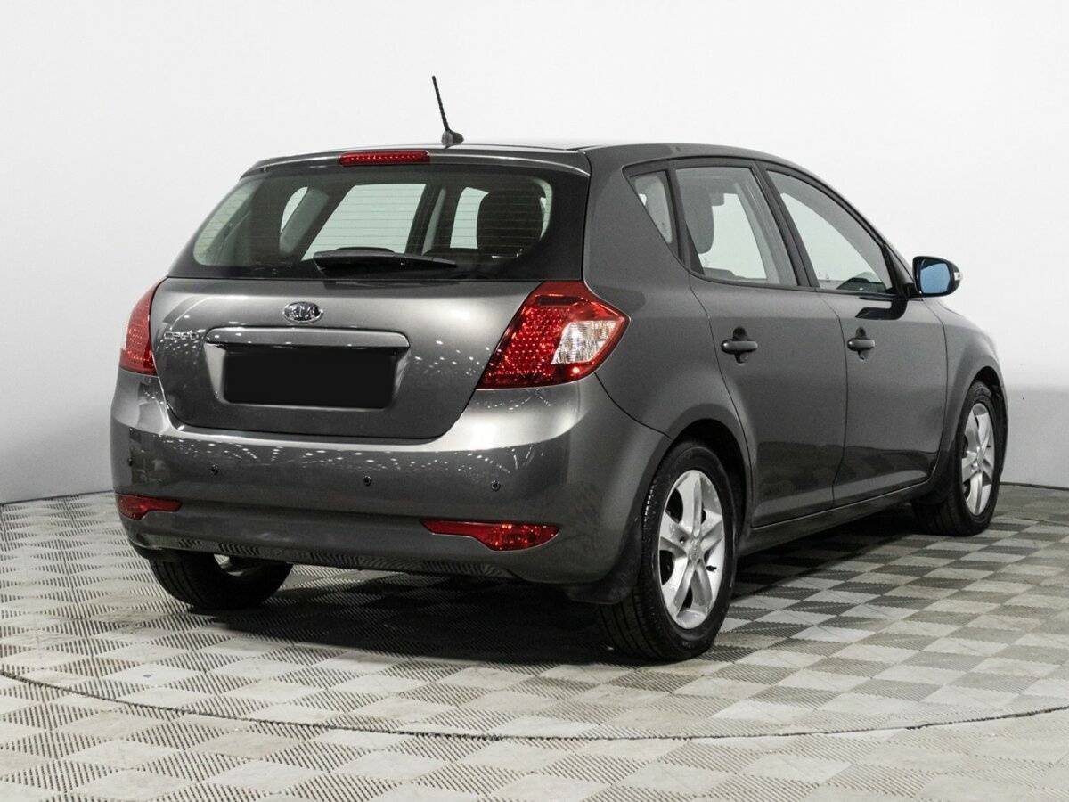 Kia Ceed с пробегом — 2012 год. Фото: #4