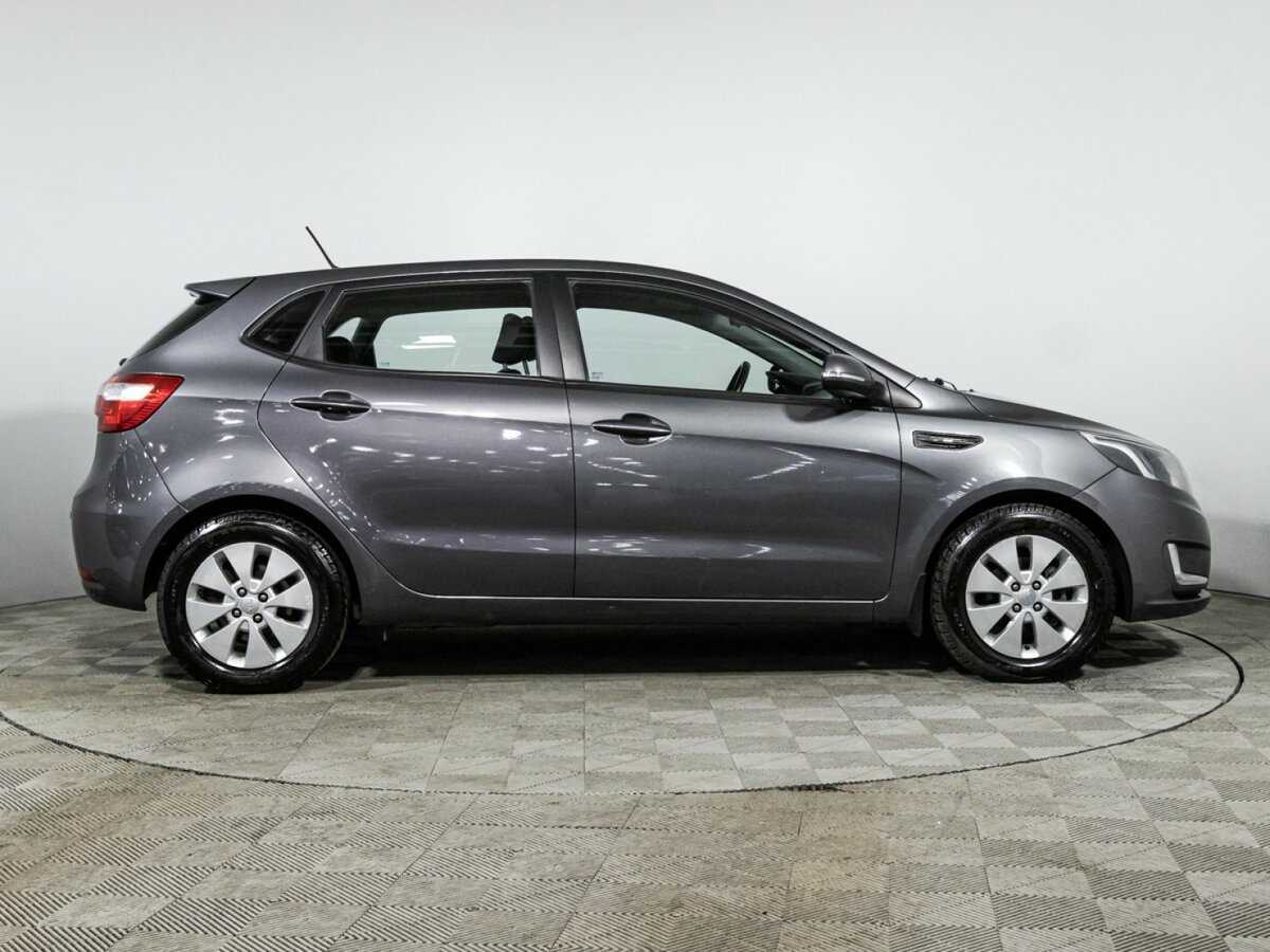 Kia Rio с пробегом — 2013 год. Фото: #3