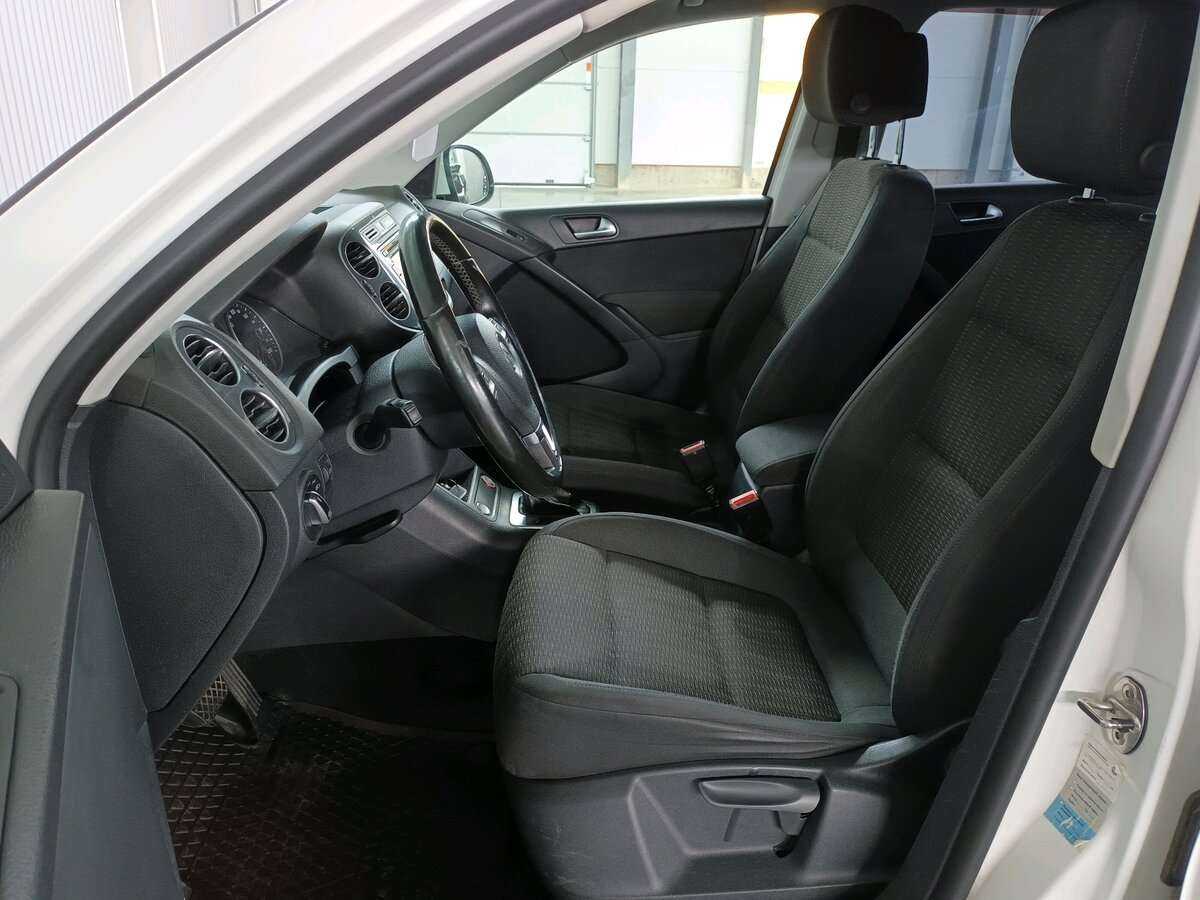 Volkswagen Tiguan с пробегом — 2013 год. Фото: #12