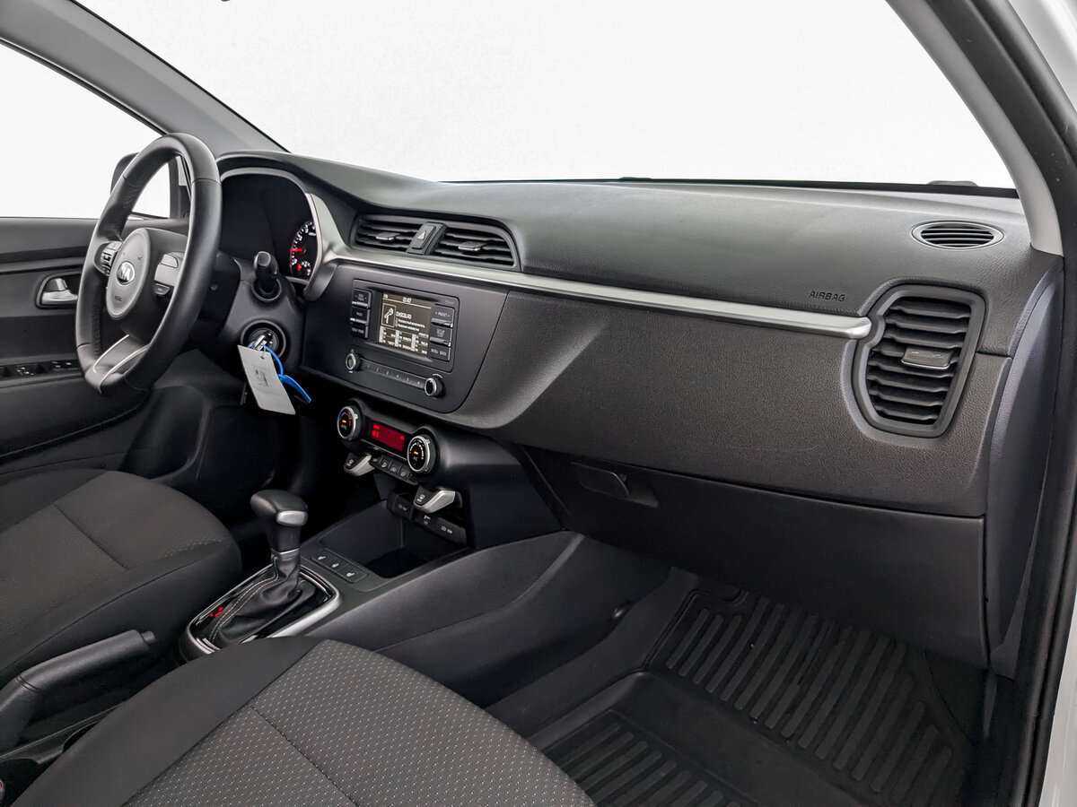 Kia Rio с пробегом — 2021 год. Фото: #8