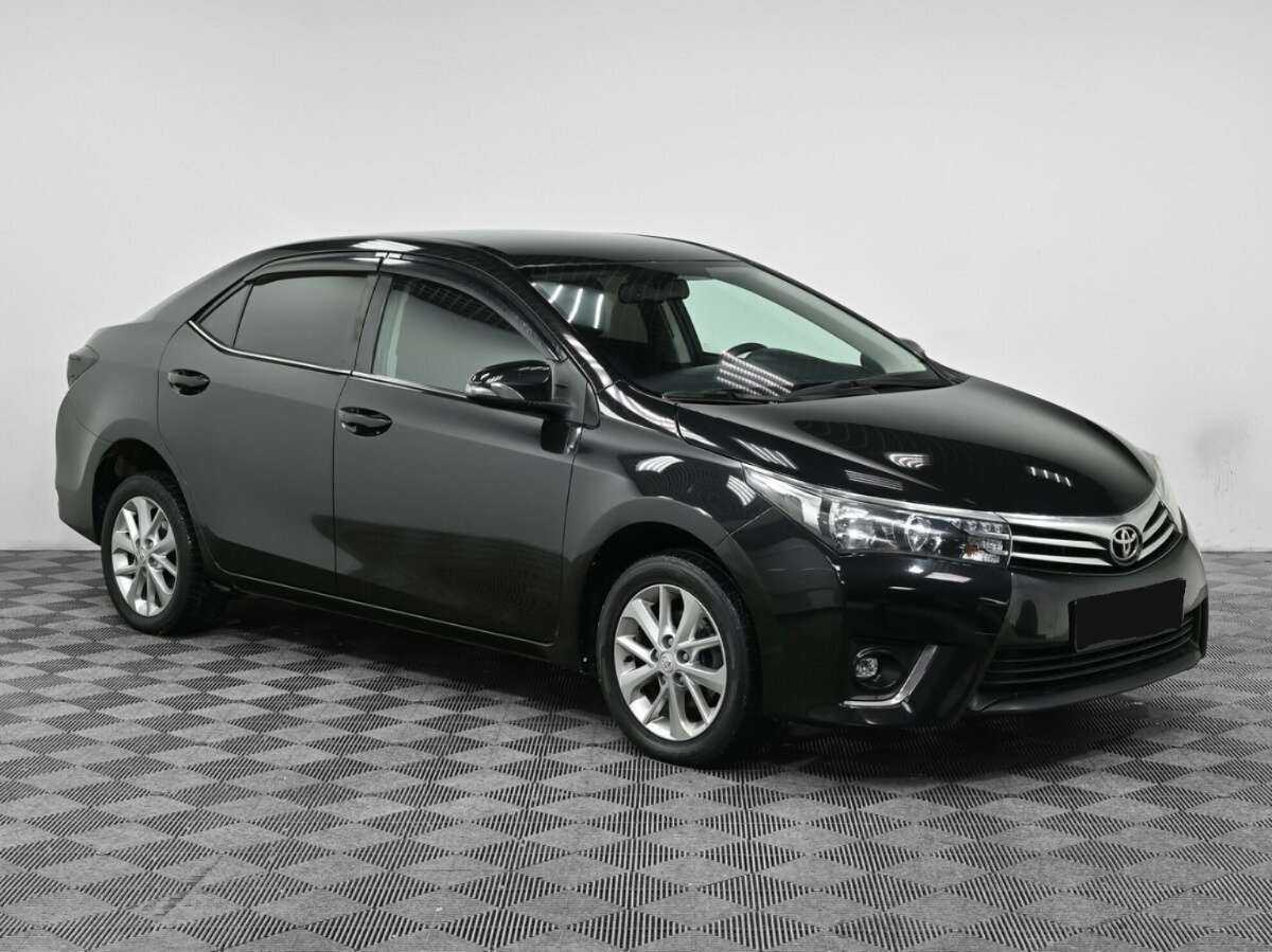 Toyota Corolla с пробегом — 2015 год. Фото: #2