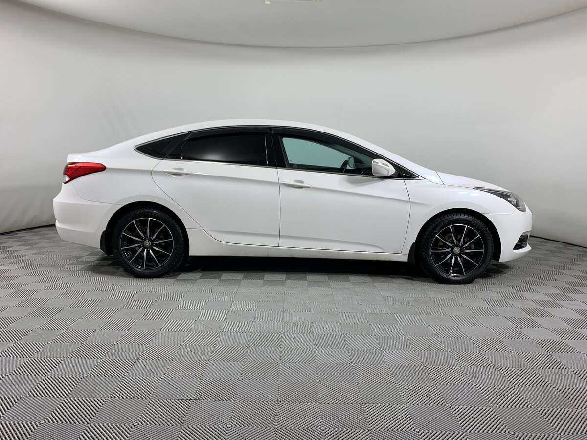 Hyundai i40 с пробегом — 2015 год. Фото: #3