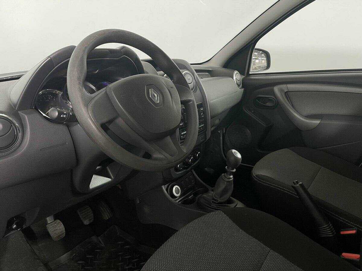 Renault Duster с пробегом — 2017 год. Фото: #12
