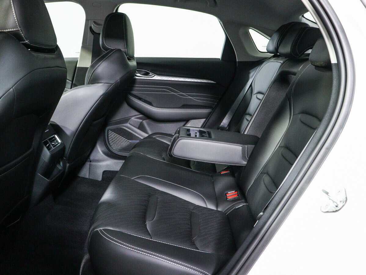 Geely Preface с пробегом — 2023 год. Фото: #9