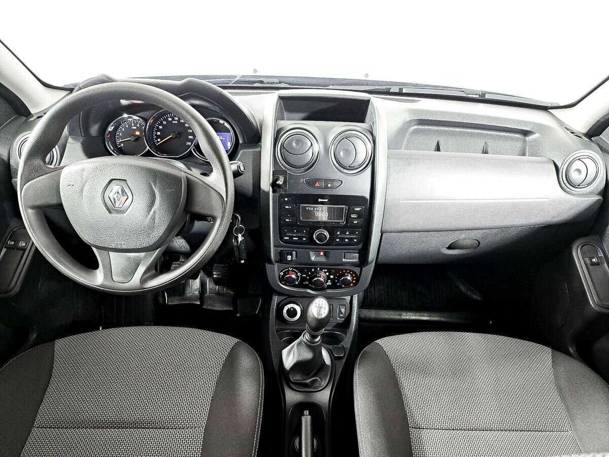 Renault Duster с пробегом — 2018 год. Фото: #11