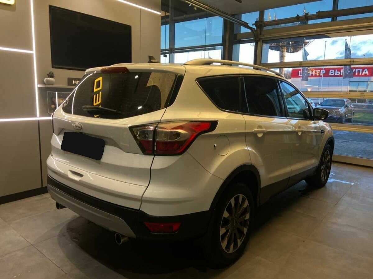 Ford Kuga с пробегом — 2018 год. Фото: #3