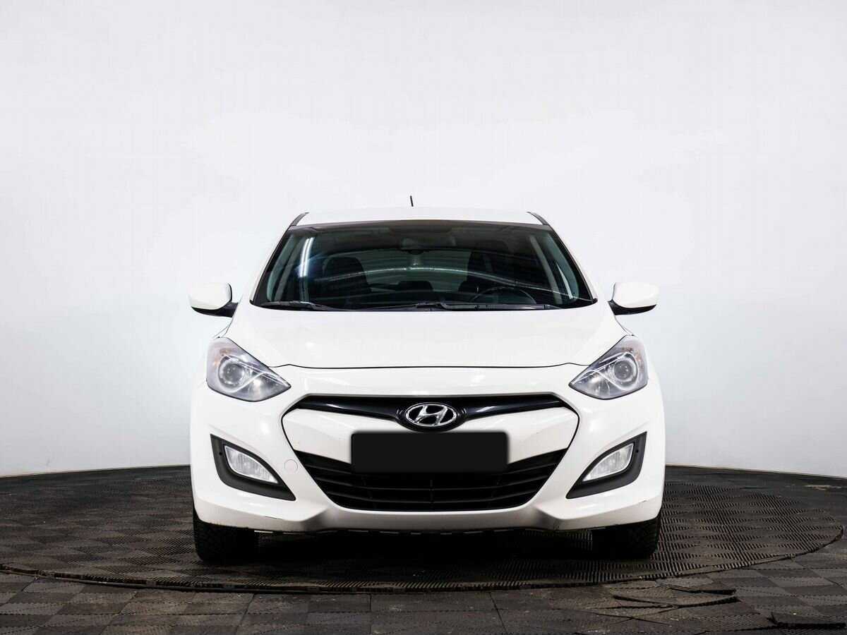 Hyundai i30 с пробегом — 2013 год. Фото: #1