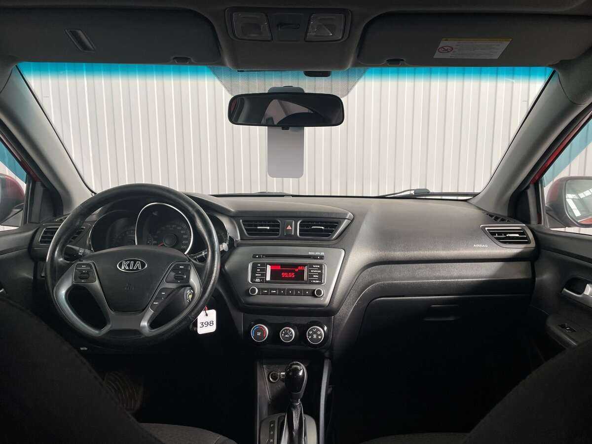 Kia Rio с пробегом — 2015 год. Фото: #8
