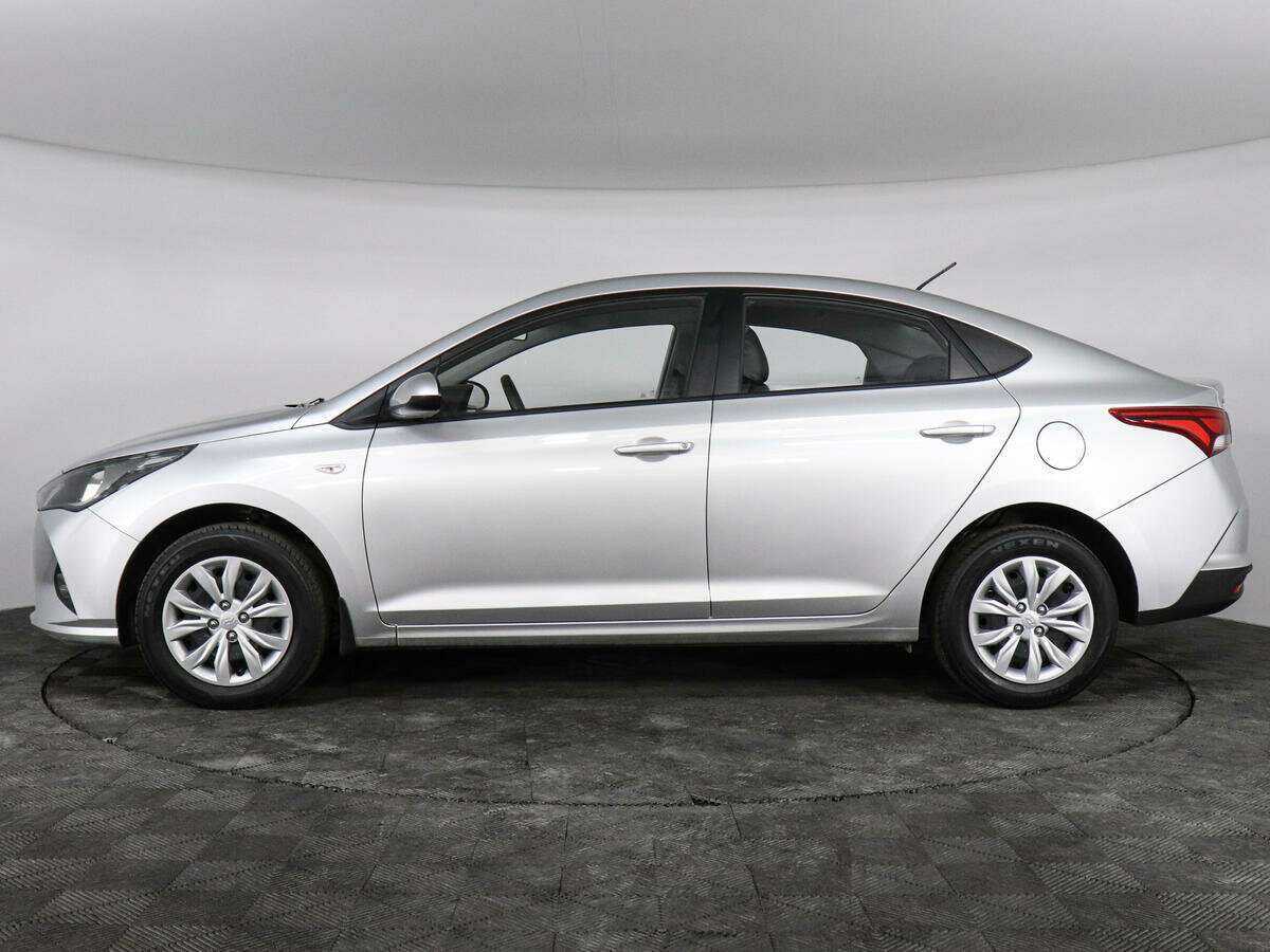 Hyundai Solaris с пробегом — 2020 год. Фото: #7