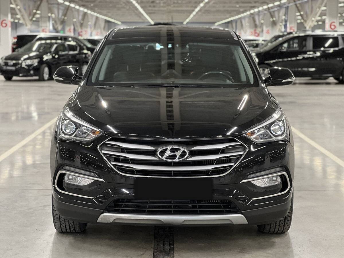 Hyundai Santa Fe с пробегом — 2015 год. Фото: #1