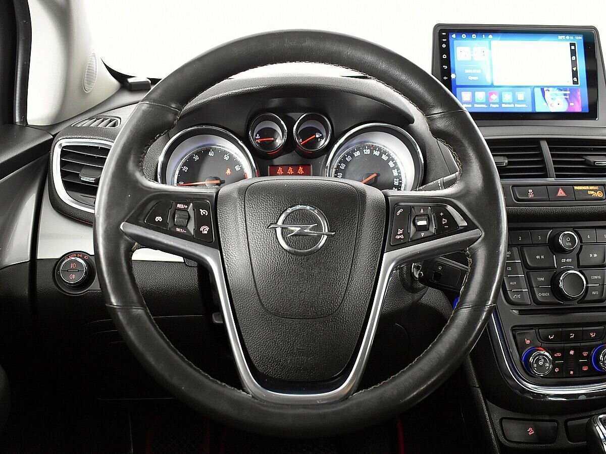 Opel Mokka с пробегом — 2013 год. Фото: #10