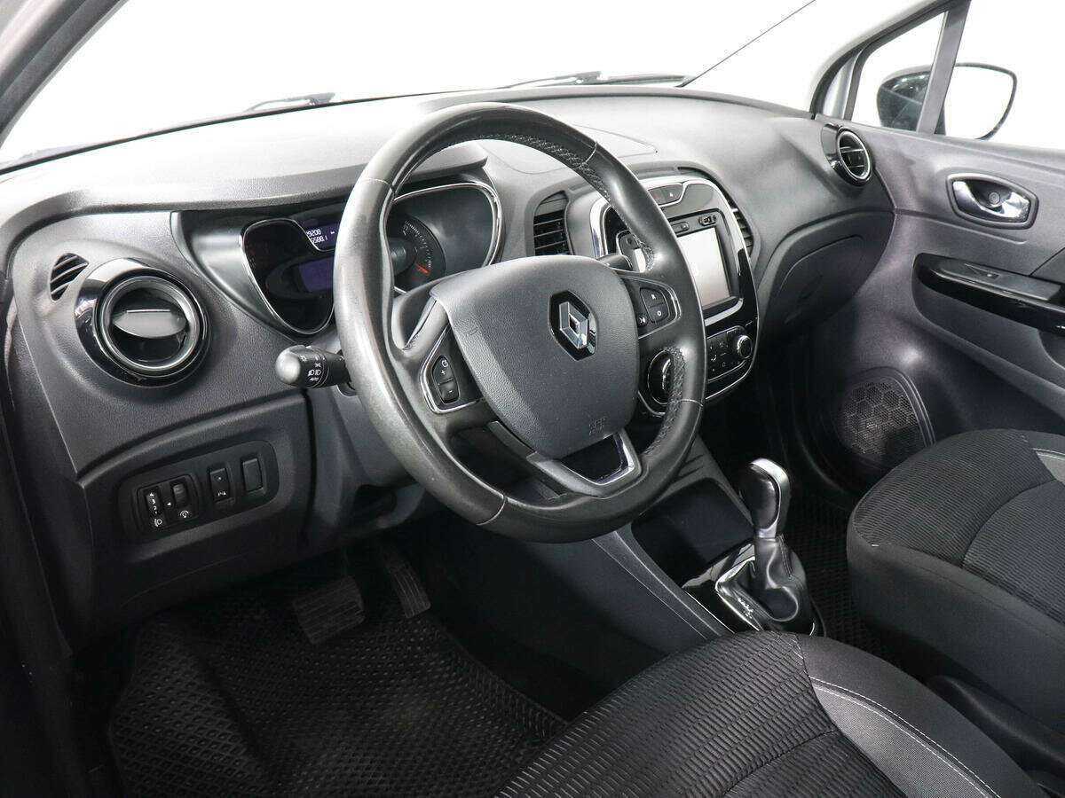 Renault Kaptur с пробегом — 2017 год. Фото: #8