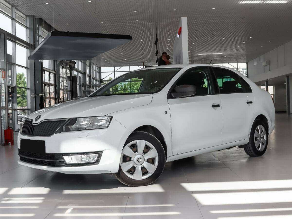 Skoda Rapid с пробегом — 2016 год. Посмотреть фото