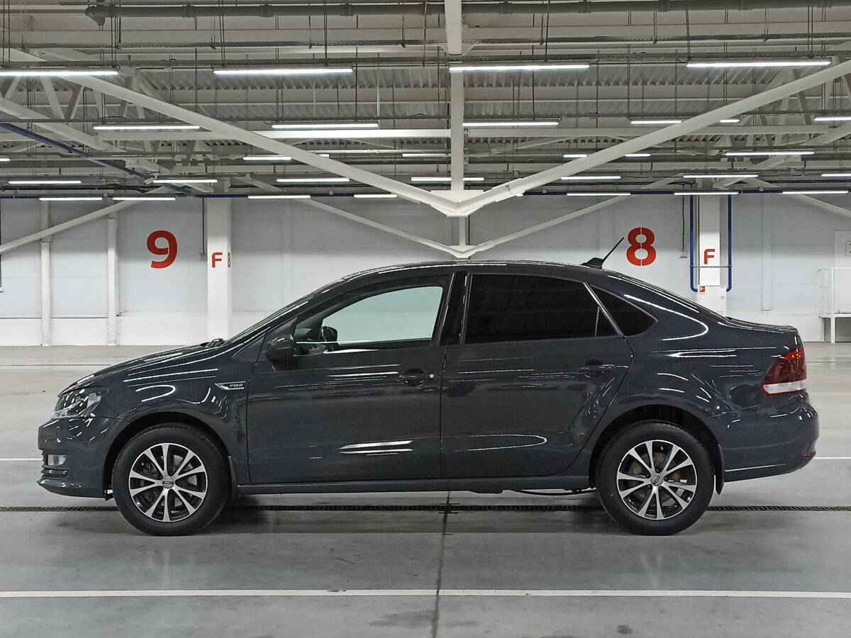 Volkswagen Polo с пробегом — 2018 год. Фото: #7