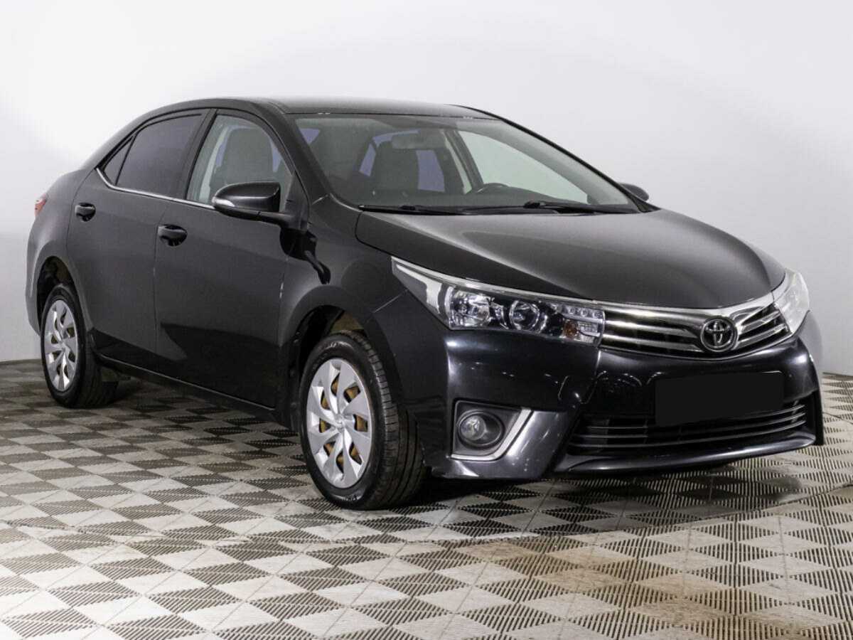 Toyota Corolla с пробегом — 2013 год. Фото: #2