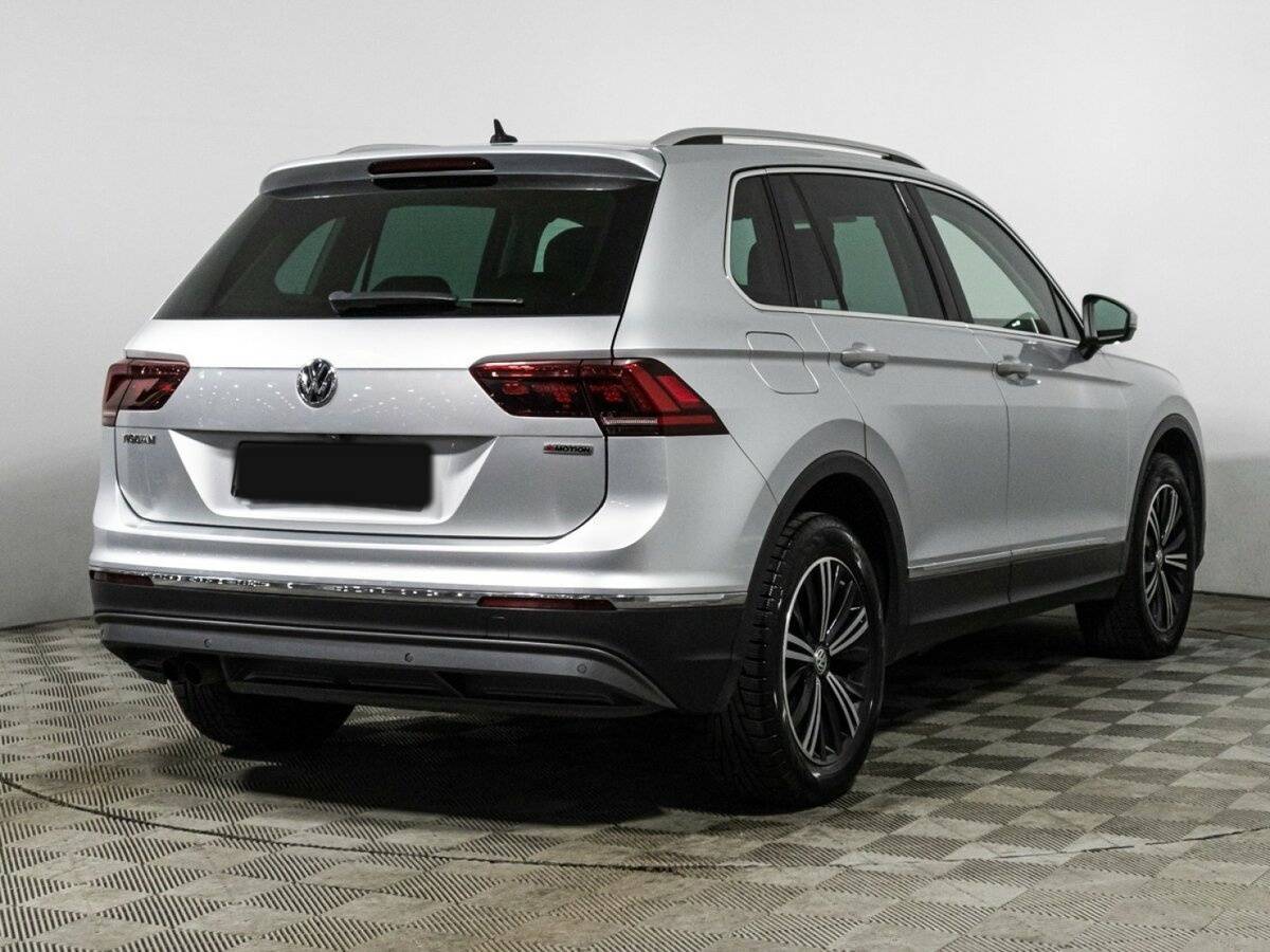 Volkswagen Tiguan с пробегом — 2018 год. Фото: #4