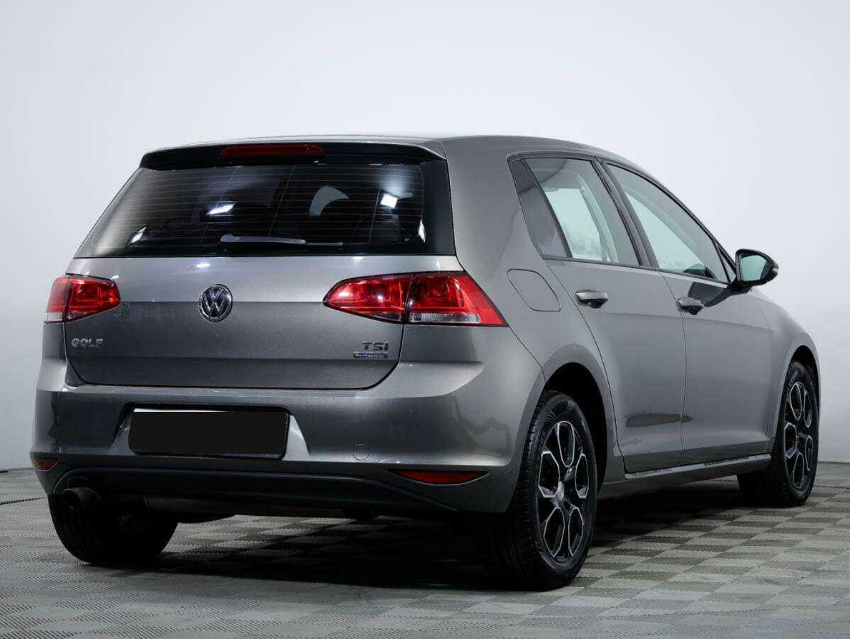 Volkswagen Golf с пробегом — 2013 год. Фото: #3