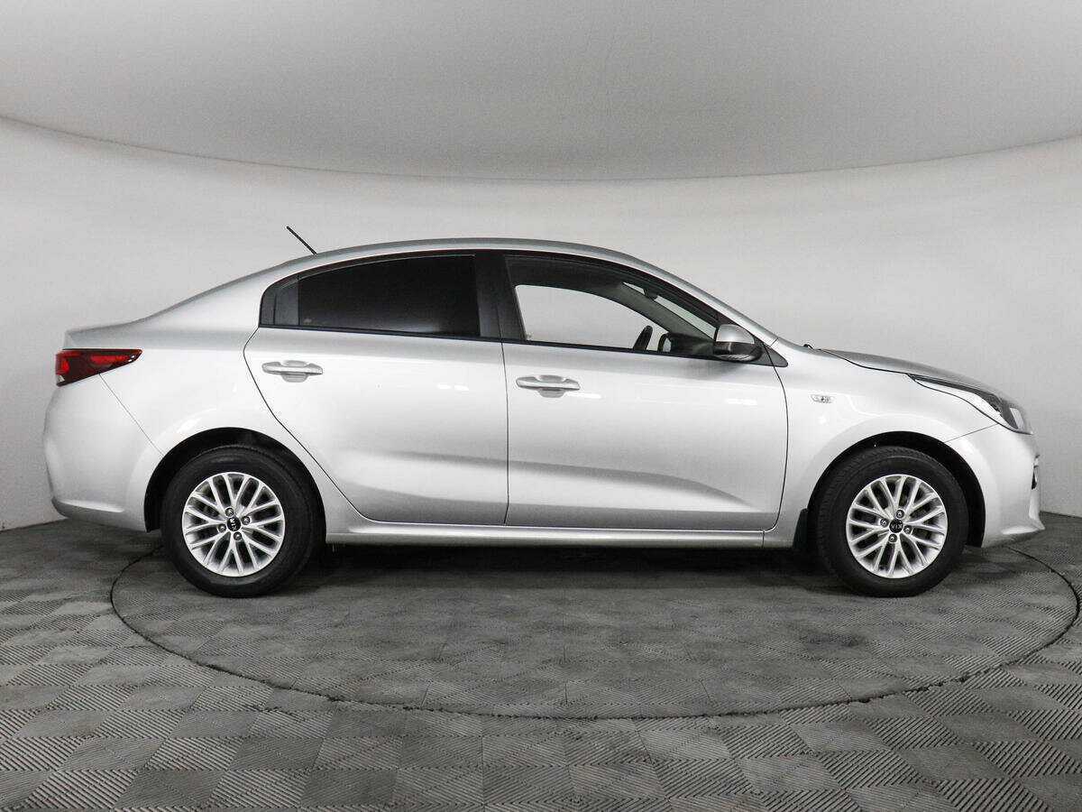 Kia Rio с пробегом — 2019 год. Фото: #3