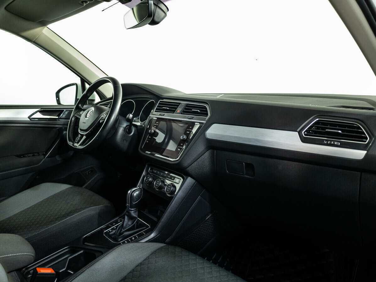 Volkswagen Tiguan с пробегом — 2018 год. Фото: #7