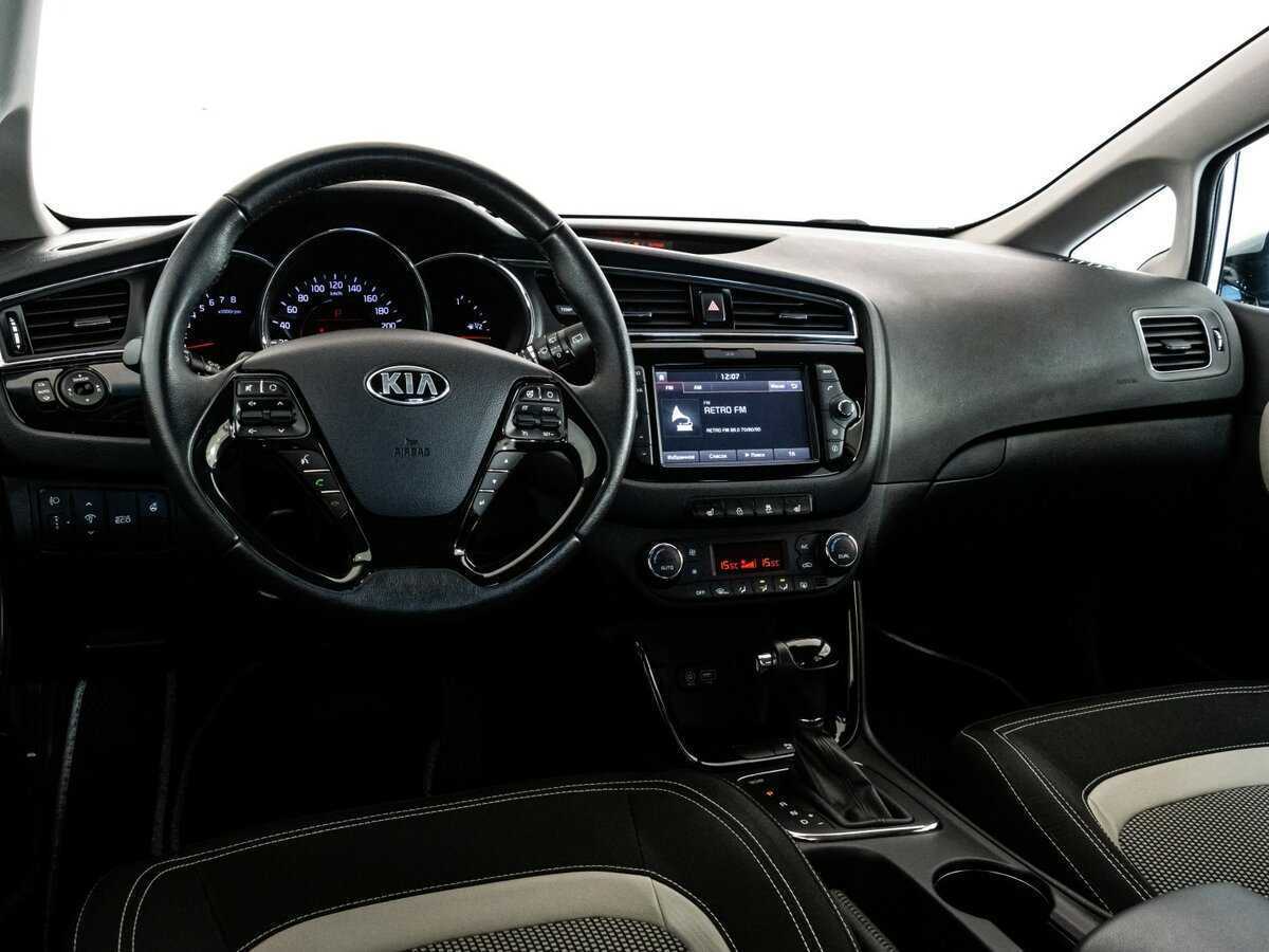 Kia Ceed с пробегом — 2017 год. Фото: #10