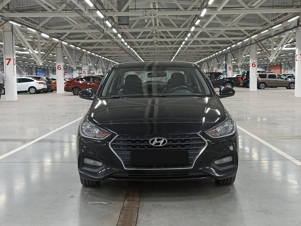 Hyundai Solaris с пробегом — 2018 год. Фото: #1