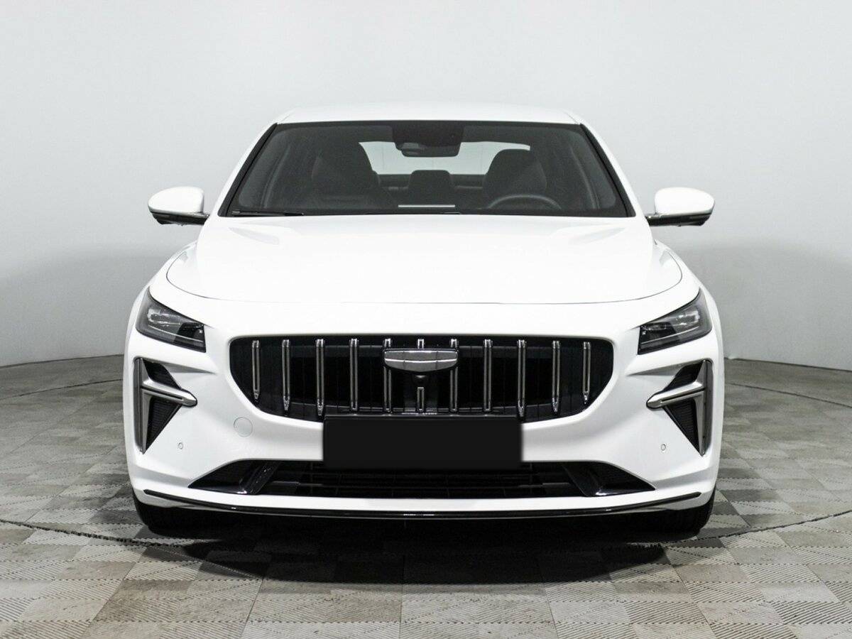 Geely Preface с пробегом — 2024 год. Фото: #1