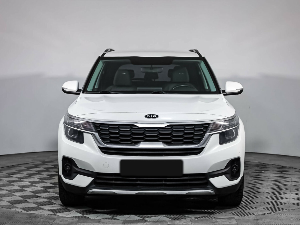 Kia Seltos с пробегом — 2021 год. Фото: #1