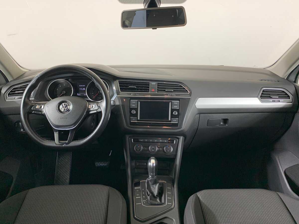 Volkswagen Tiguan с пробегом — 2018 год. Фото: #12