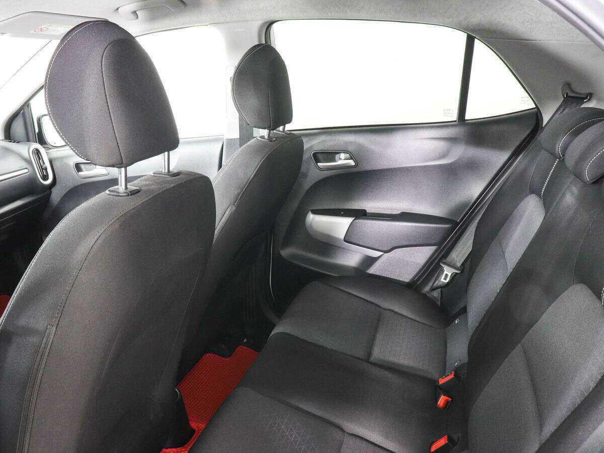 Kia Picanto с пробегом — 2018 год. Фото: #10