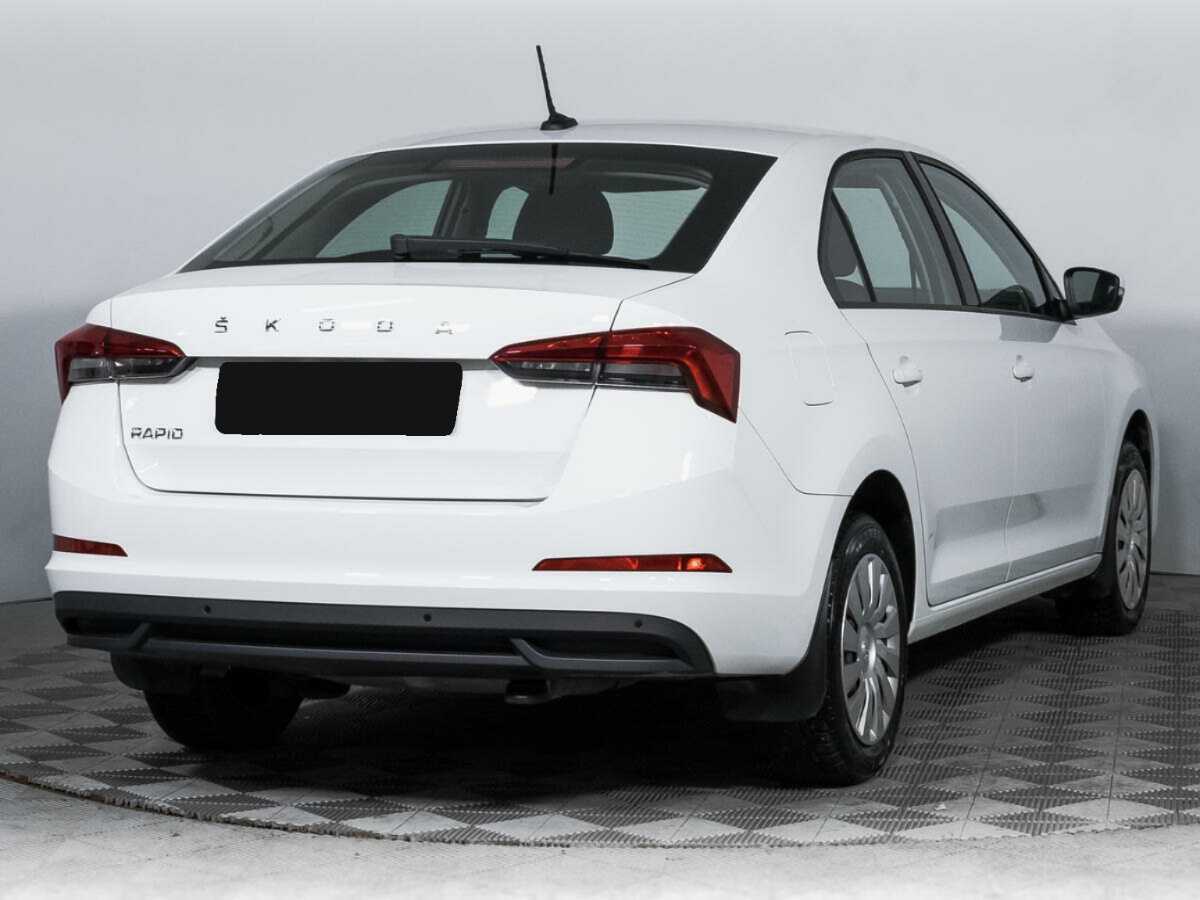 Skoda Rapid с пробегом — 2020 год. Фото: #4