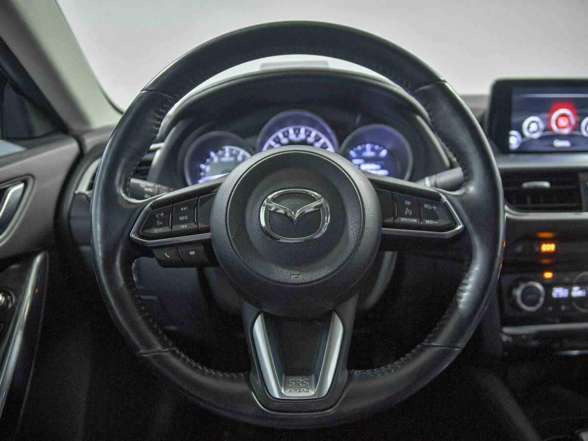 Mazda 6 с пробегом — 2017 год. Фото: #8