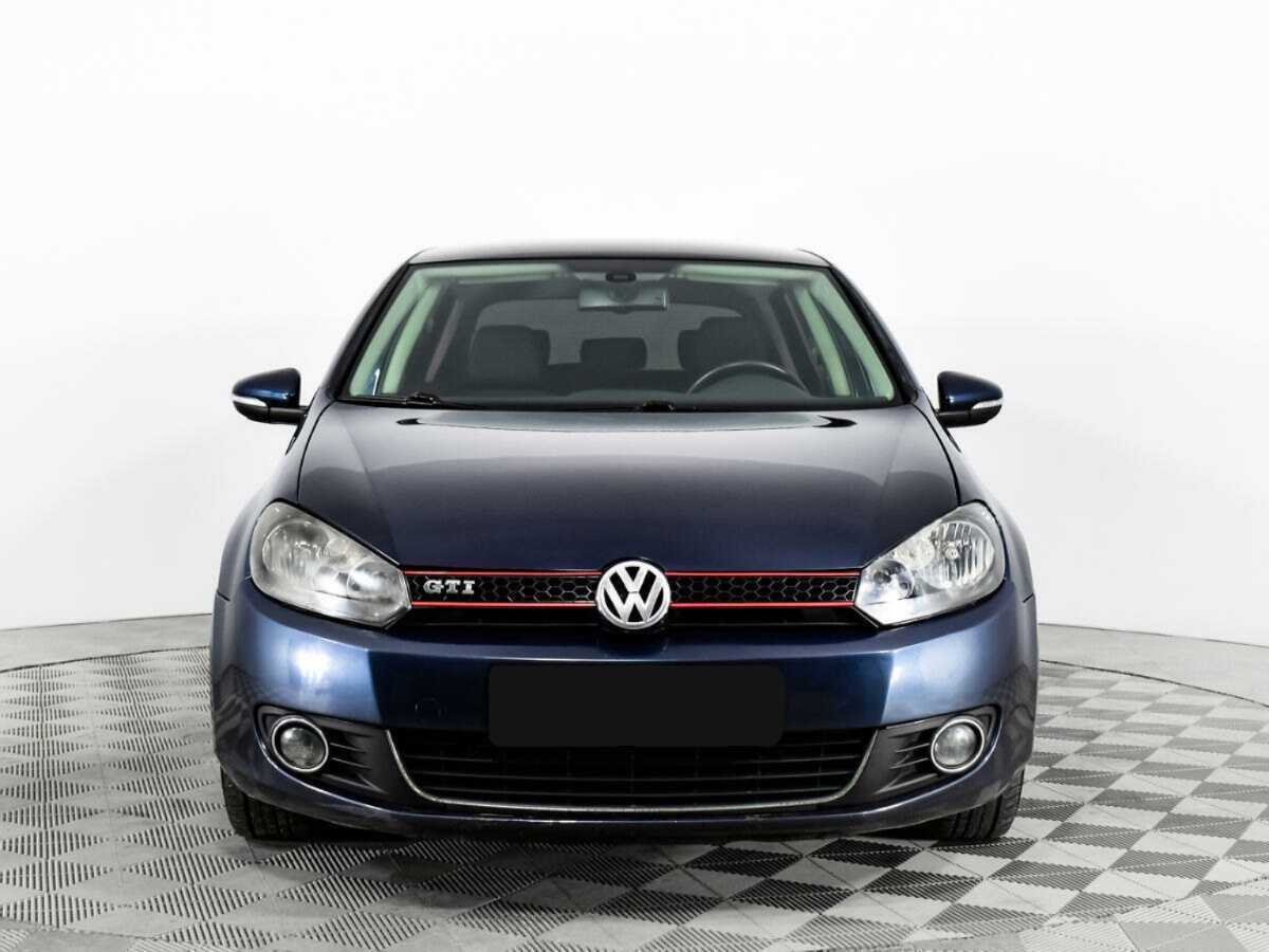 Volkswagen Golf с пробегом — 2012 год. Фото: #1