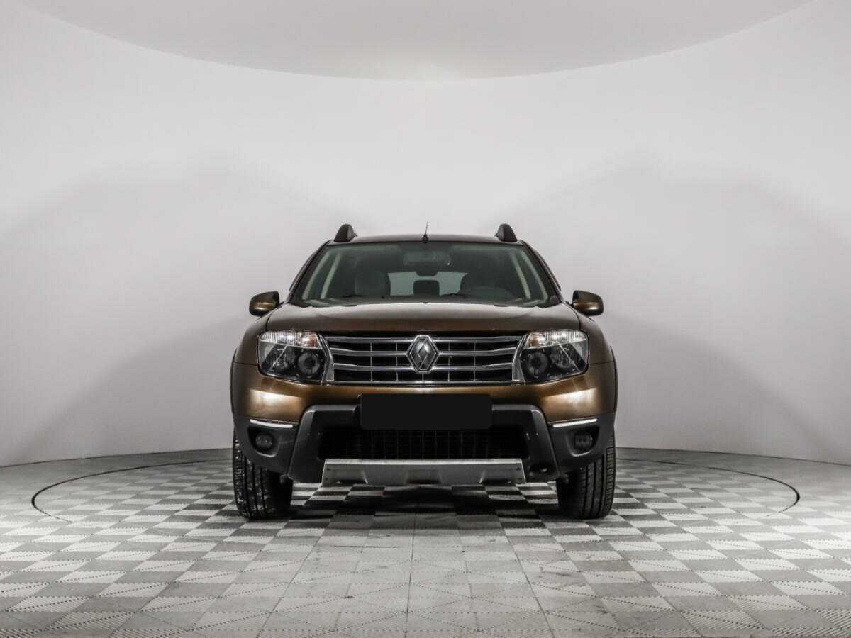 Renault Duster с пробегом — 2013 год. Фото: #1