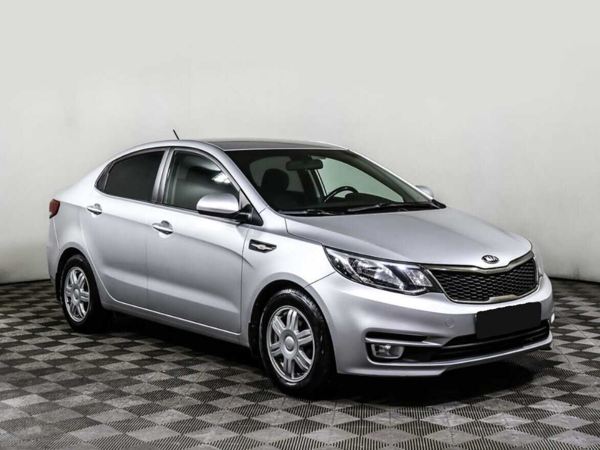 Kia Rio с пробегом — 2016 год. Фото: #1
